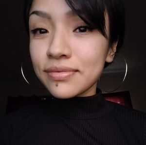 Meet your Posher, Diana